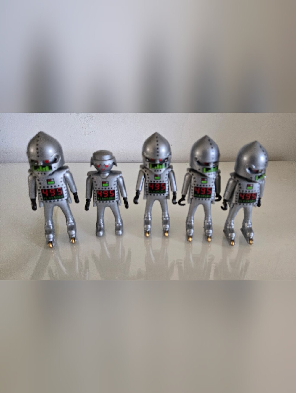 Playmobil Special 4528 Space with skates Robot Figure 1996 .